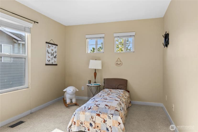 Property photo for 8809 81st Drive Ne, Marysville photo 11