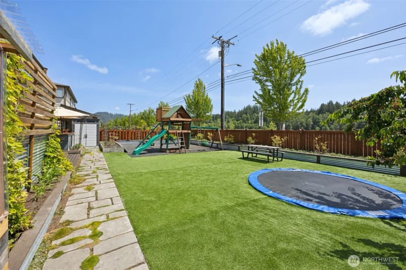 Property photo for 1431 Van Sickle Avenue, Buckley photo 36