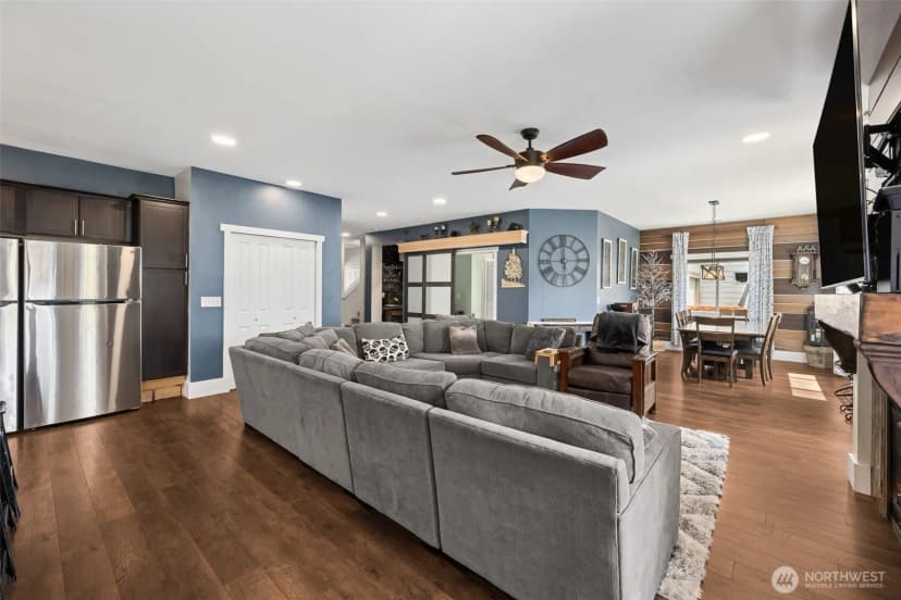 Property photo for 1431 Van Sickle Avenue, Buckley photo 12