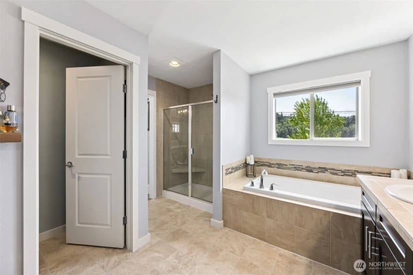 Property photo for 1431 Van Sickle Avenue, Buckley photo 24