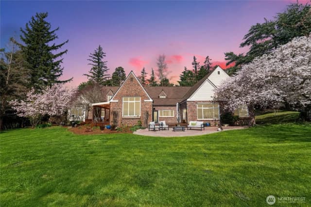 Property photo for 3851 Cliffside Drive, Bellingham