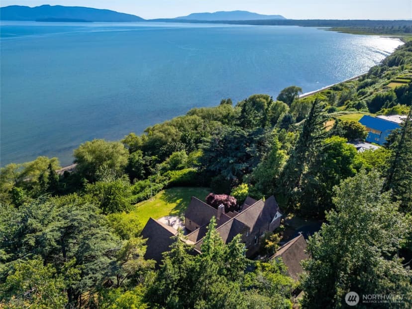 Property photo for 3851 Cliffside Drive, Bellingham photo 39