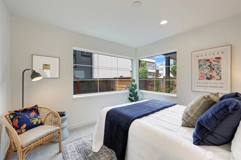 Property photo for 1307 31st Avenue S, Seattle photo 6
