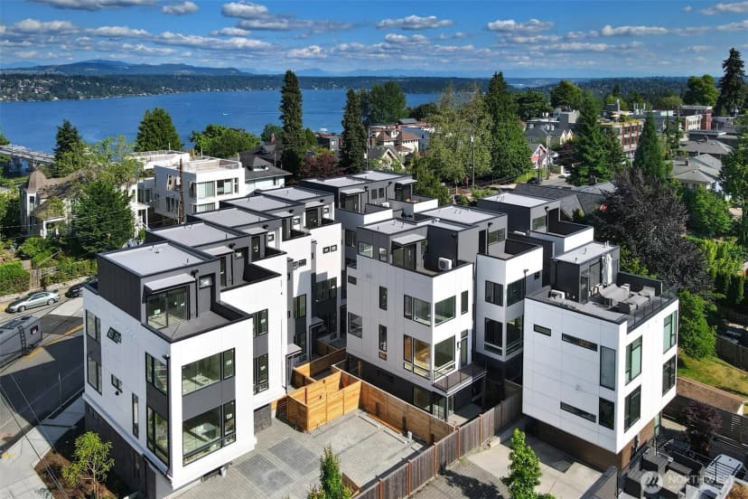 Property photo for 1307 31st Avenue S, Seattle