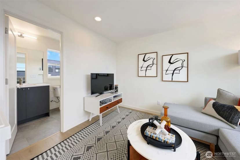 Property photo for 1307 31st Avenue S, Seattle photo 30