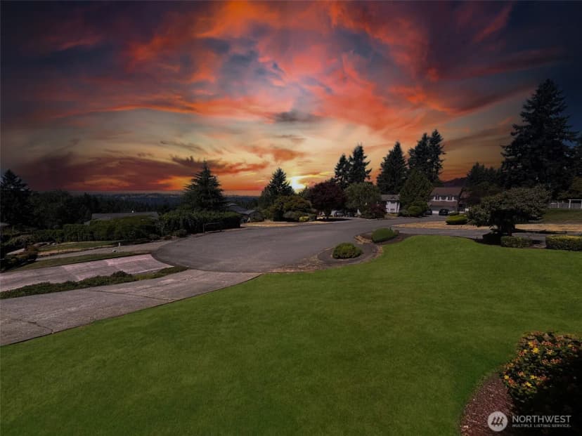 Property photo for 16508 39th Street Ct E, Lake Tapps photo 2