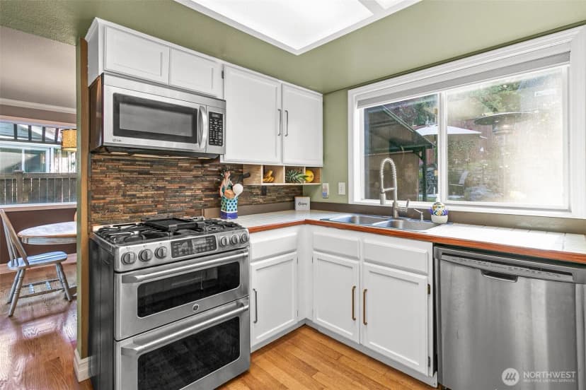 Property photo for 16508 39th Street Ct E, Lake Tapps photo 10