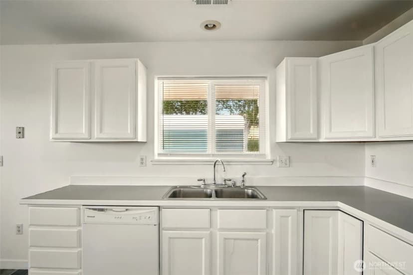 Property photo for 41450 Sunday Bay Rd N, Deer Meadows photo 4