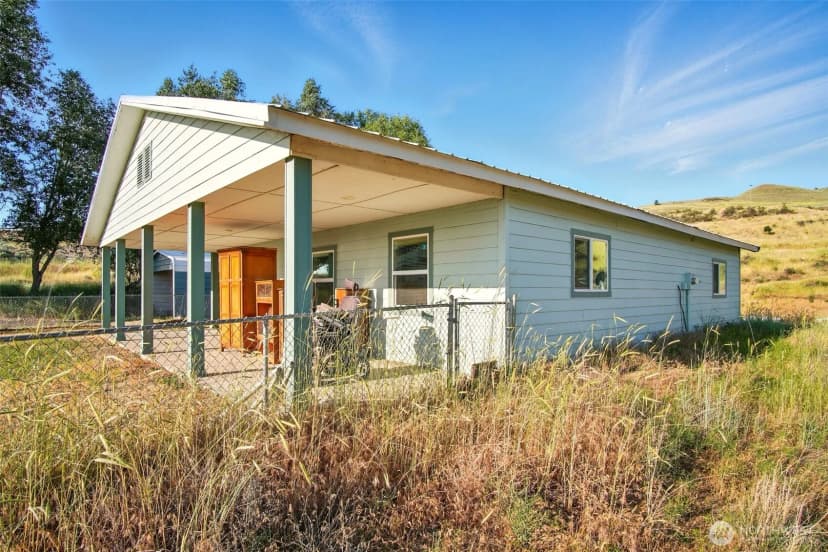 Property photo for 41450 Sunday Bay Rd N, Deer Meadows photo 17