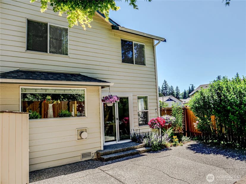 Property photo for 18808 19th Se, Bothell photo 4