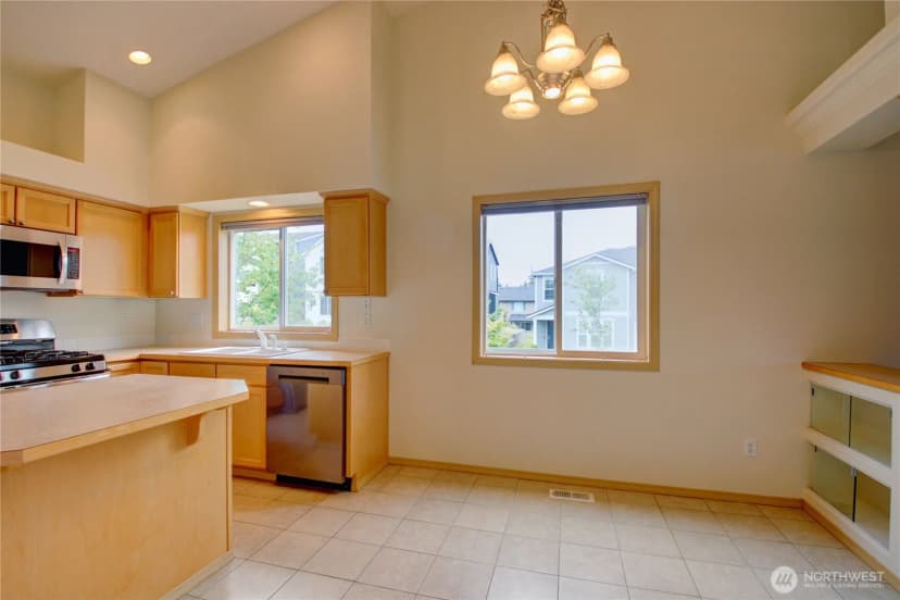 Property photo for 6120 73rd Avenue Ne, Marysville photo 10