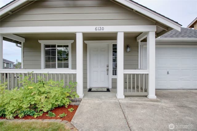 Property photo for 6120 73rd Avenue Ne, Marysville photo 3