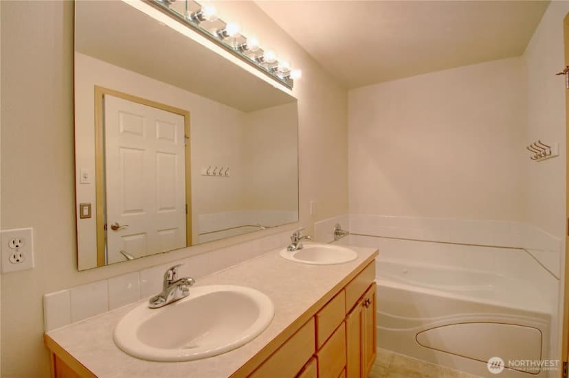Property photo for 6120 73rd Avenue Ne, Marysville photo 20