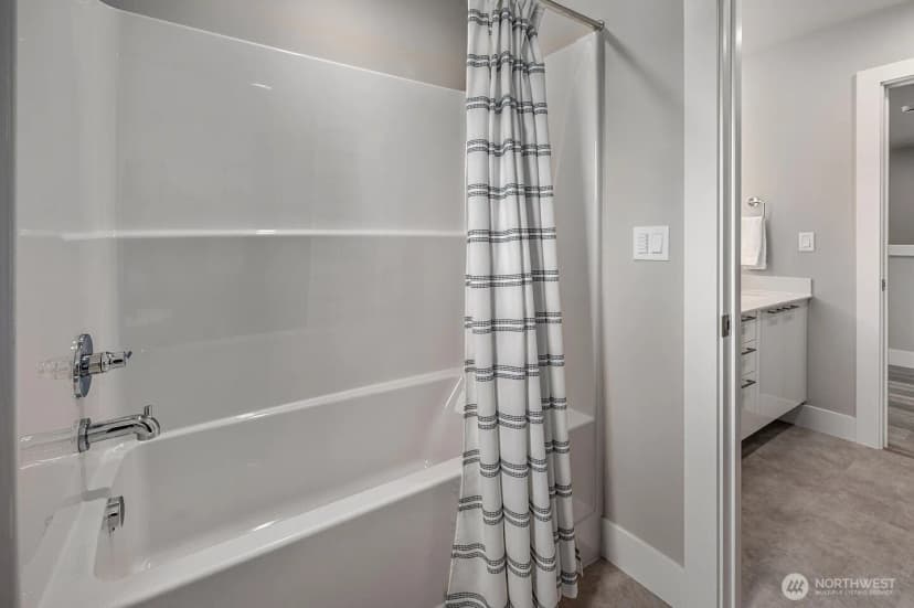 Property photo for 13916 17th Avenue E #81, Tacoma photo 27