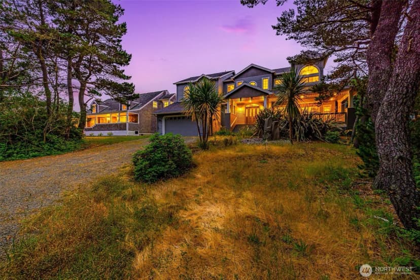 Property photo for 23309 J Place, Ocean Park photo 21