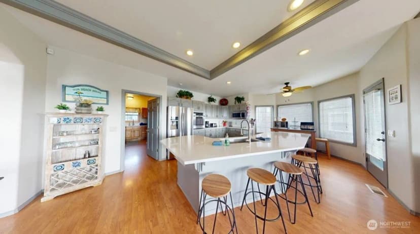 Property photo for 23309 J Place, Ocean Park photo 7