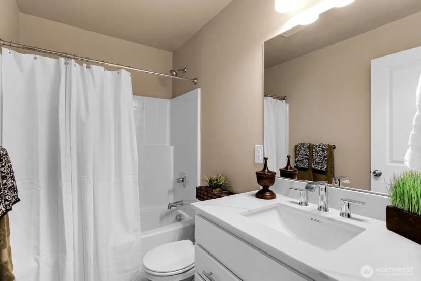 Property photo for 3703 24th Street, Everett photo 15