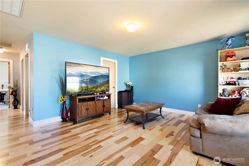 Property photo for 29745 214th Avenue Se, Kent photo 15