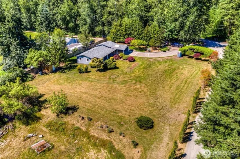 Property photo for 32407 72nd Avenue S, Roy photo 15