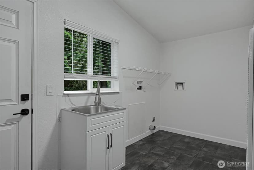 Property photo for 5279 Se Lars Hansen Road, Port Orchard photo 34