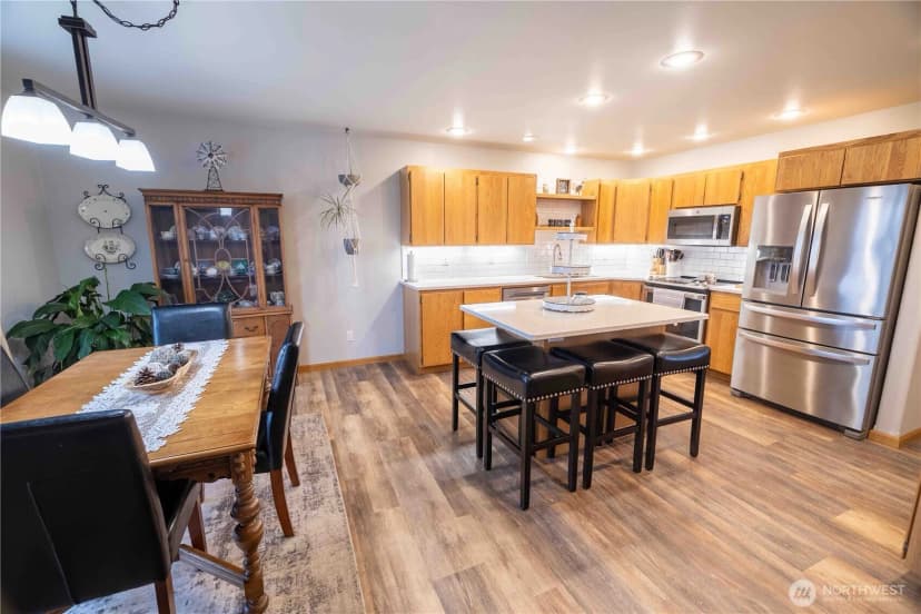 Property photo for 7 Sunset Lakes Road, Omak photo 10