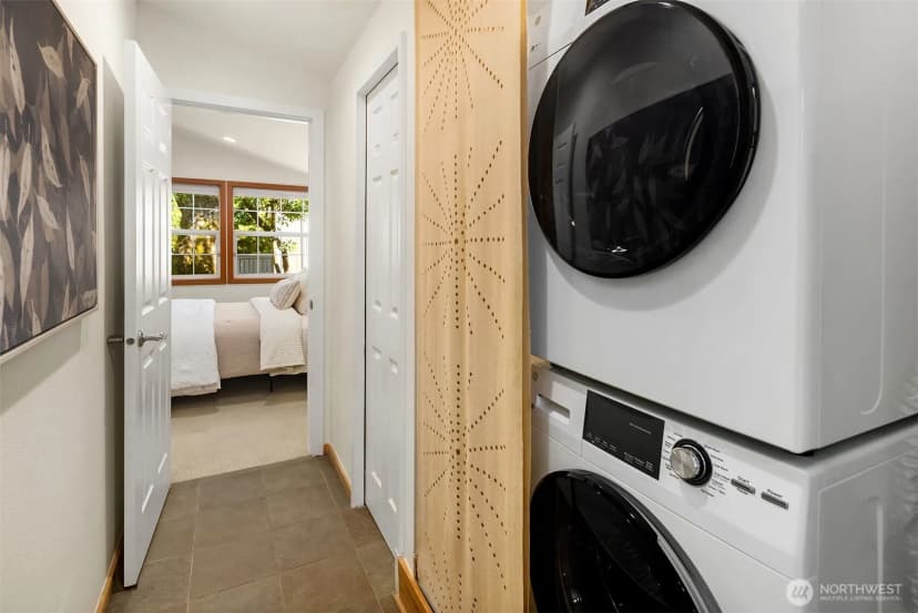 Property photo for 537 30th Avenue E, Seattle photo 19