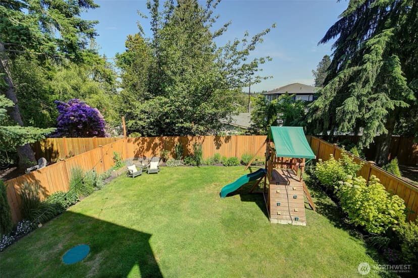 Property photo for 9208 11th Avenue Nw, Seattle photo 14