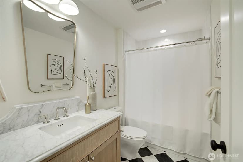 Property photo for 9208 11th Avenue Nw, Seattle photo 19