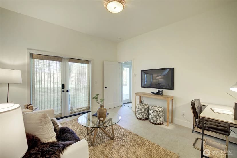Property photo for 9208 11th Avenue Nw, Seattle photo 18