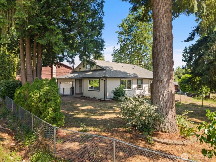 Property photo for 1737 Nw Chena Road, Bremerton photo 2