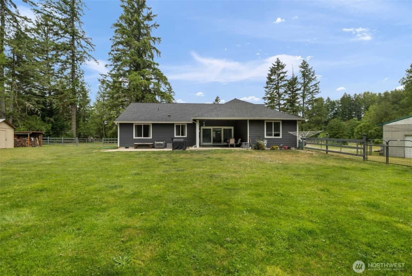 Property photo for 13920 273rd Street East, Graham photo 28