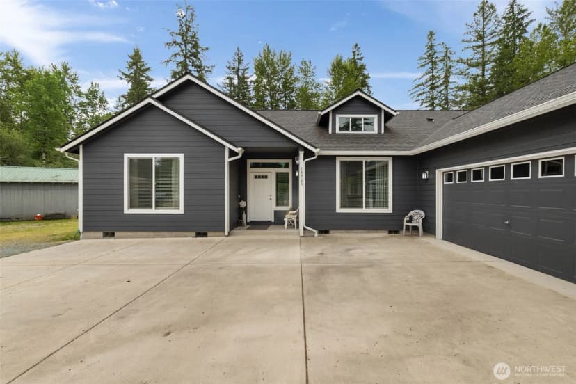 Property photo for 13920 273rd Street East, Graham photo 32