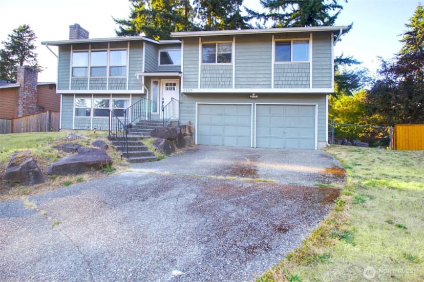 Property photo for 2809 112th Place Se, Everett photo 33