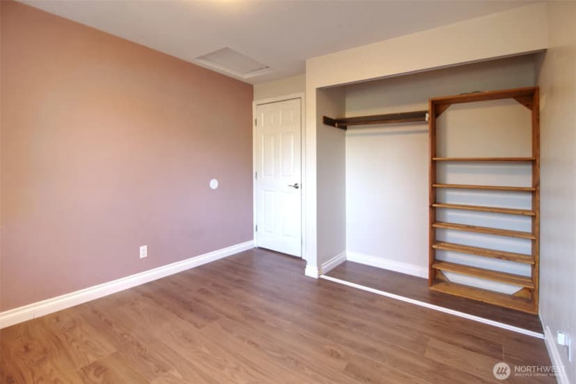 Property photo for 2809 112th Place Se, Everett photo 15