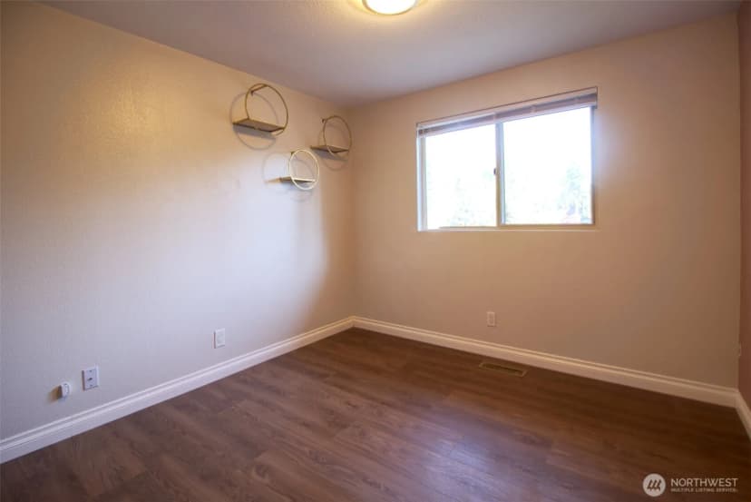 Property photo for 2809 112th Place Se, Everett photo 14