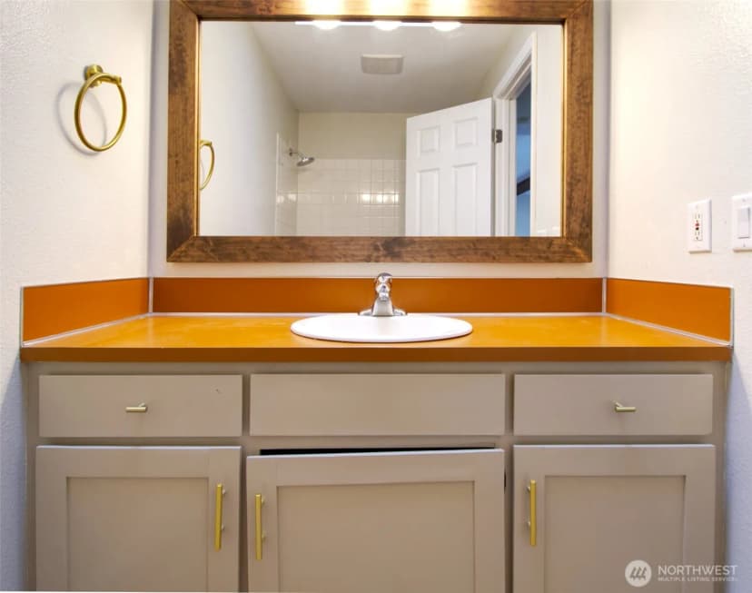 Property photo for 2809 112th Place Se, Everett photo 11