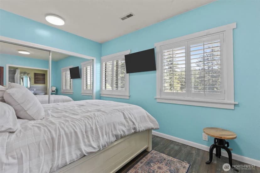 Property photo for 6830 Se Arlington Place, Port Orchard photo 19