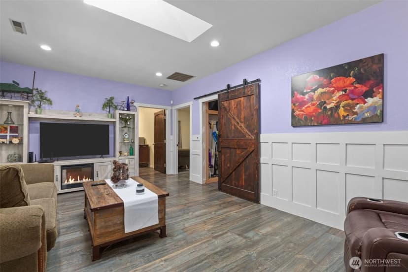 Property photo for 6830 Se Arlington Place, Port Orchard photo 13