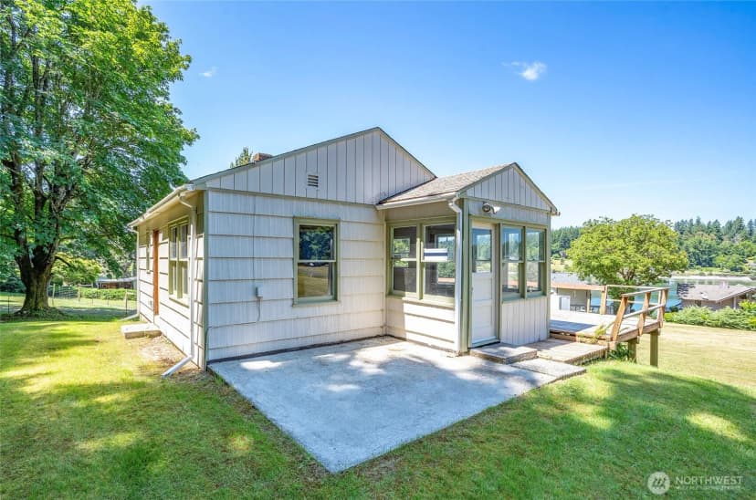 Property photo for 1116 Bayshore Court Nw, Lakebay photo 11