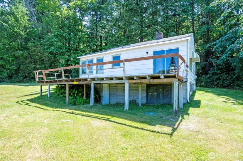 Property photo for 1116 Bayshore Court Nw, Lakebay photo 7