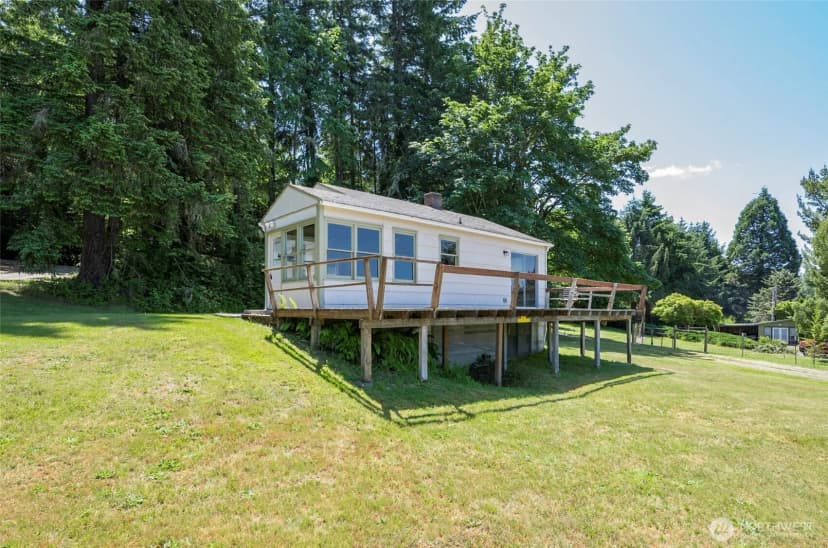 Property photo for 1116 Bayshore Court Nw, Lakebay photo 6