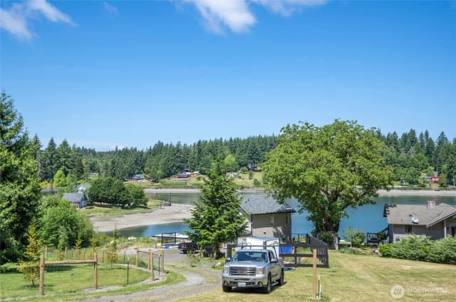 Property photo for 1116 Bayshore Court Nw, Lakebay photo 4