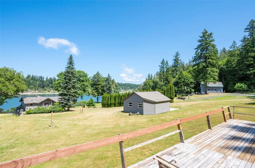 Property photo for 1116 Bayshore Court Nw, Lakebay photo 3