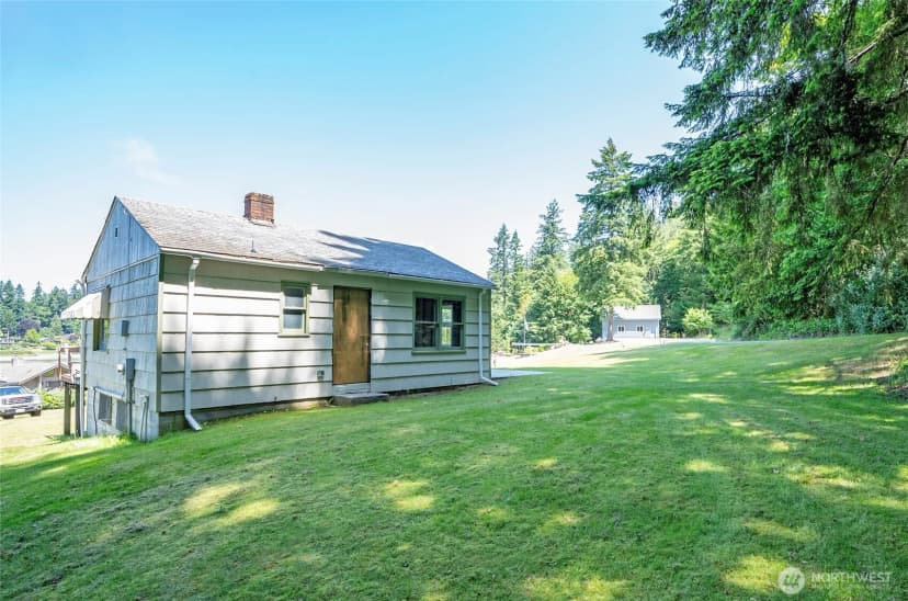 Property photo for 1116 Bayshore Court Nw, Lakebay photo 9