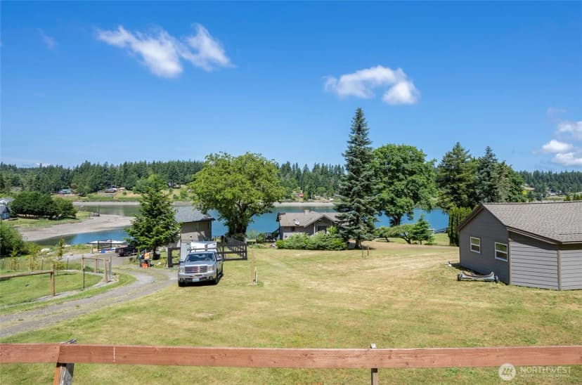 Property photo for 1116 Bayshore Court Nw, Lakebay photo 5