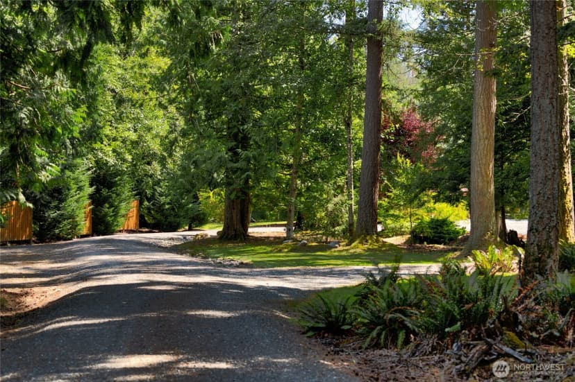 Property photo for 2589 Irwin Drive, Bellingham photo 39