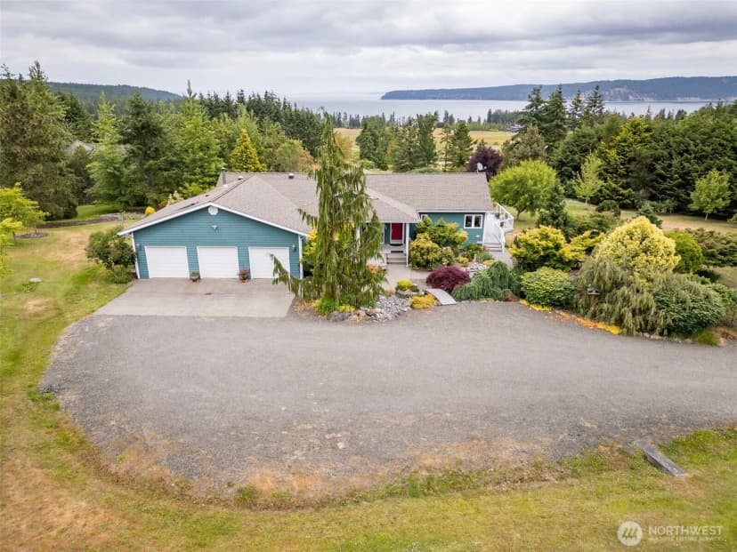 Property photo for 93 Old Schoolhouse Road, Sequim