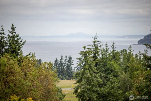Property photo for 93 Old Schoolhouse Road, Sequim photo 4