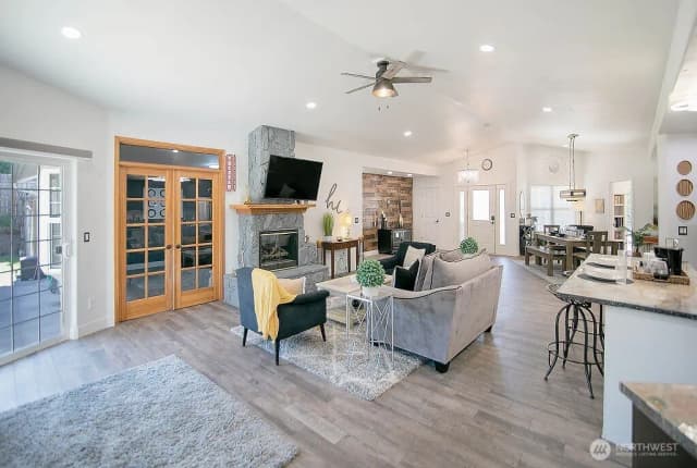 Property photo for 508 E Jones Street, Yacolt photo 3