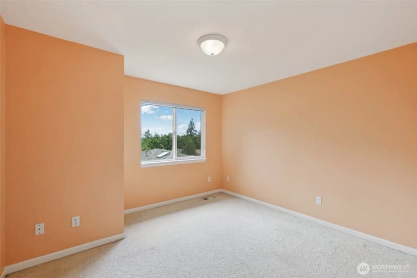 Property photo for 3301 Monterey Court Ne, Renton photo 26